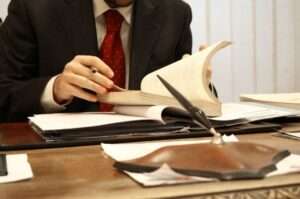От регистрации юридических лиц до абонентского обслуживания бизнеса