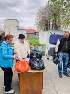 Волонтери Київщини продовжують надавати допомогу ВПО зі сходу країни