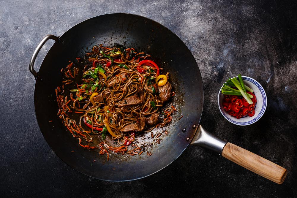 Что такое лапша WOK: всё, что нужно знать о популярном и вкусном блюде |  Блог | Империя суши