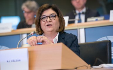 Єврокомісія попередила Польщу про заходи у відповідь на блокування кордону з Україною