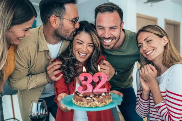 Вечірка з нагоди 32-річчя