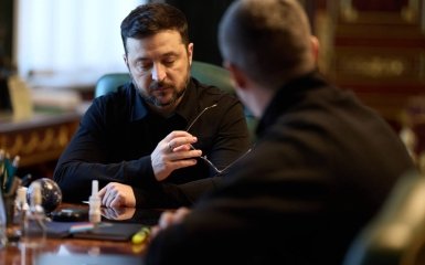 Трамп поставив Зеленського перед найскладнішим вибором за весь час війни