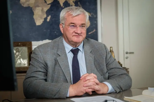 МЗС України привітало рішення муніципалітету у Швейцарії скасувати показ пропагандистського фільму "RT"