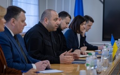 Команди Зеленського та Путіна провели двосторонні переговори — інсайдери