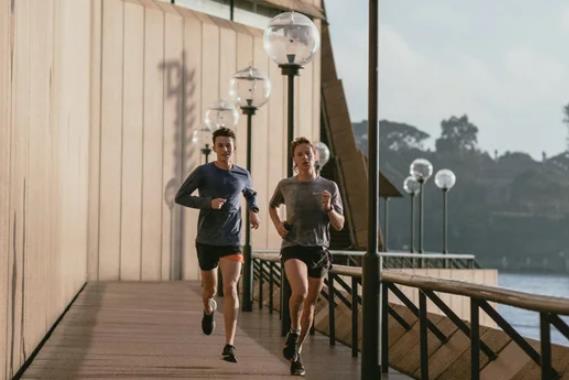 Кому потрібно більше тренуватися, жінкам чи чоловікам? Вчені дали відповідь