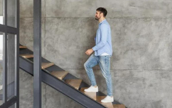 Чому корисно постійно рухатися та як це робити?