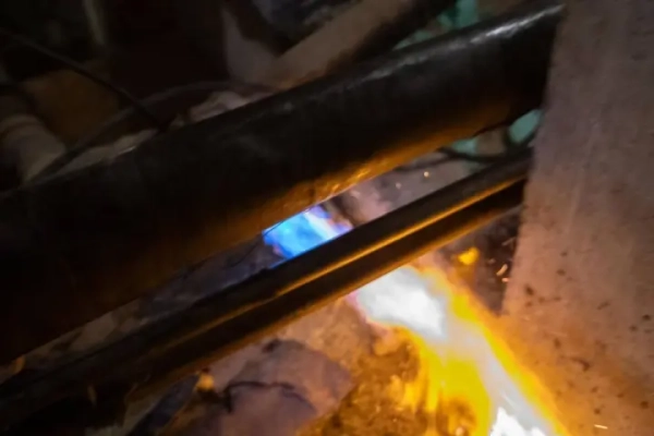 Київ: відновлюють теплопостачання у 102 будинках, повідомляє Кулеба