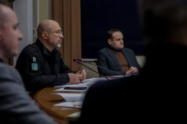 Дарницька ТЕЦ суттєво пошкоджена: Шмигаль про результати нічного удару росії по Києву.