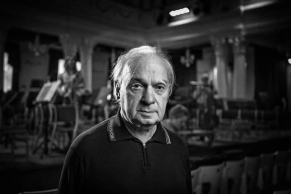 Відійшов у вічність видатний диригент Роман Кофман: дата та місце прощання