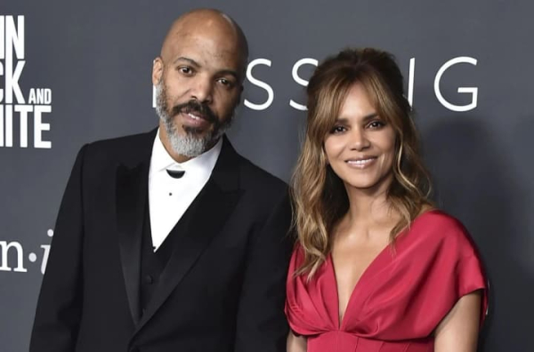 Голлі Беррі оголосила про заручини з музикантом Ван Гантом після майже шести років стосунків