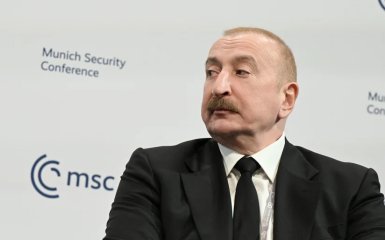 Алієв звинуватив РФ у свідомих атаках на посольство Азербайджану в Україні