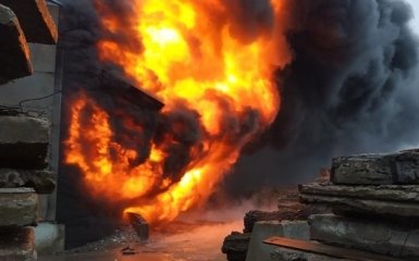 Українські захисники завдали удару по нафтовому терміналу та військово-морській базі…