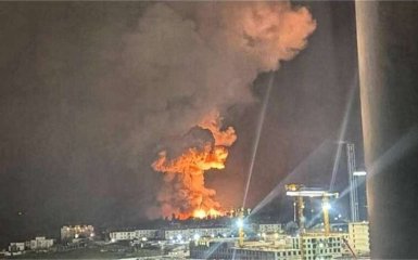 Удар дронів по нафтовому терміналу “Шесхаріс” в Новоросійську – запис з камери