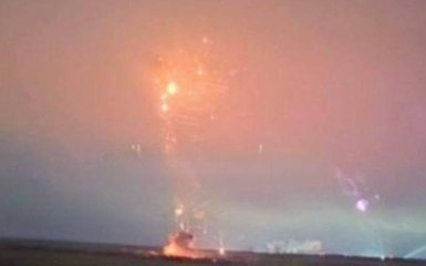 Російська протиповітряна оборона знищила власний гелікоптер у ході вибухів на…