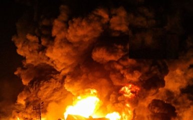 АТЕШ знищив трансформатор на залізничній колії в Луганську — відеозапис