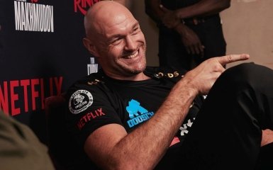 Ф’юрі розтрощив Махмудова, боксера з Росії – відеокадри