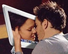 Мистецтво спокуси в мережі