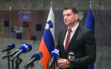 Вихід Словенії з НАТО. Проросійський політик Стеванович закликає провести референдум