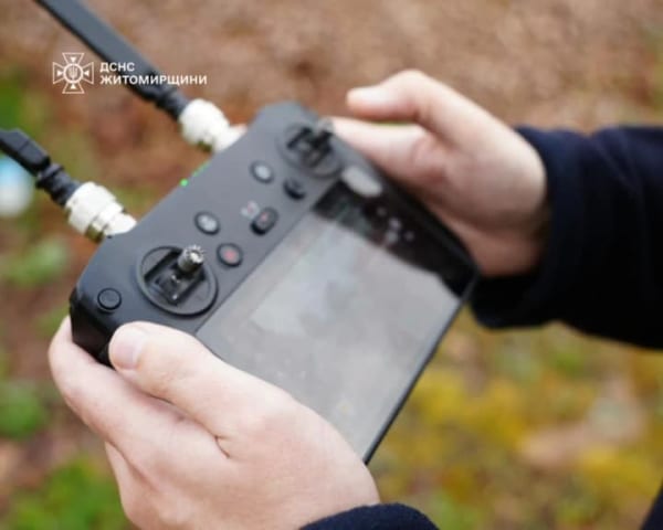 Вогонь відступає: рятувальники стримують полум’я в Поліському заповіднику та на&hellip;