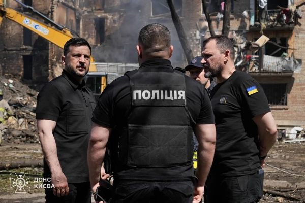 Зеленський вшанував пам’ять жертв агресії рф у музеї…