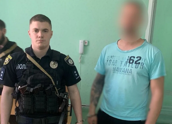 На Дніпропетровщині чоловіка підозрюють у вбивстві дядька з рушниці