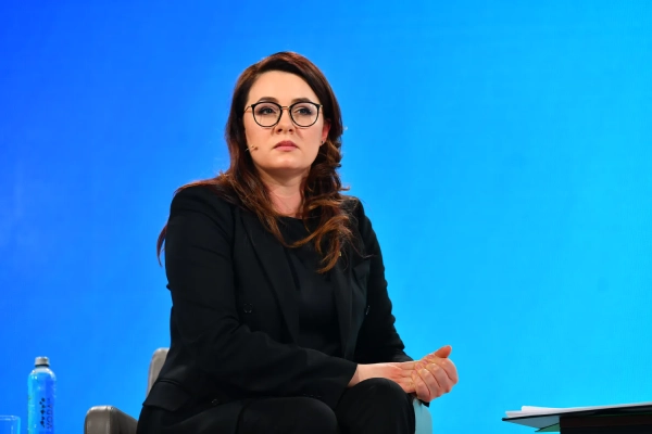 Україна після рішення Ради розраховує на перший транш з €90 млрд від ЄС у червні