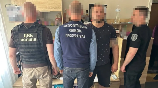 Експоліцейських, що довели затриманого до реанімації, підозрюють у побитті