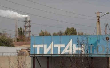 “Кримський титан” у захопленому Армянську зазнав ударів від ЗСУ — є відеозапис