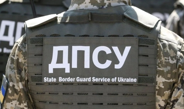Українці масово залишають країну: прикордонники озвучили тривожну статистику