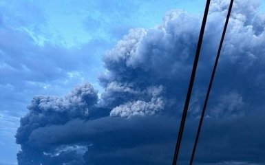 Безпілотники завдали удару по російському морському терміналу та військових об’єктах…