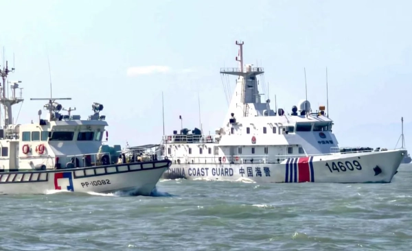 Китайська армія розгортає морські навчання навколо Тайваню