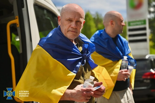 СБУ розсекретила кадри вирішального обміну полоненими: ексклюзив!