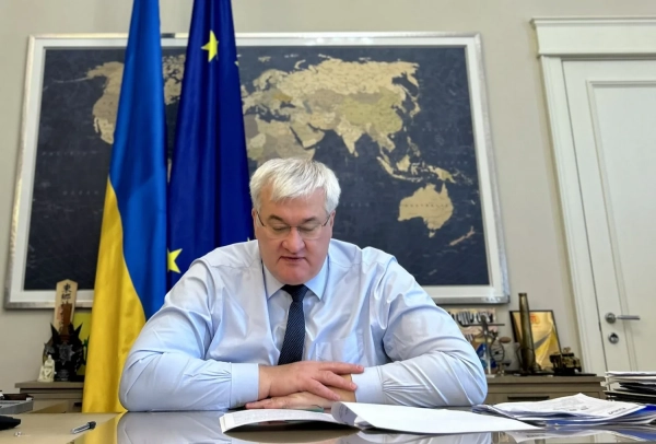 Сибіга: Росія муситиме сісти за стіл переговорів, але на гірших умовах