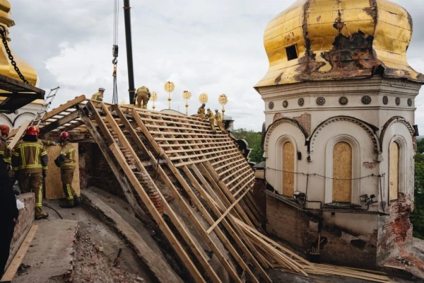 Відновлення Успенського собору Лаври: 70% даху вже повернуто до життя після російської атаки