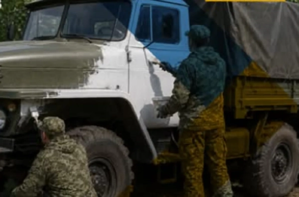 Росіяни ховають техніку під молоковози: ЦНС розкриває маскування “цивільним щитом”