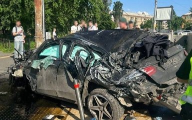На четверо загиблих та трьох поранених обійшлася в Києві автопригода,…