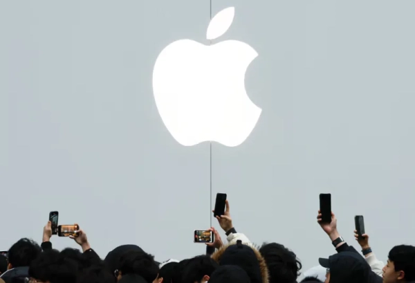 Apple обігнала Nvidia та знову стала найдорожчою компанією у світі