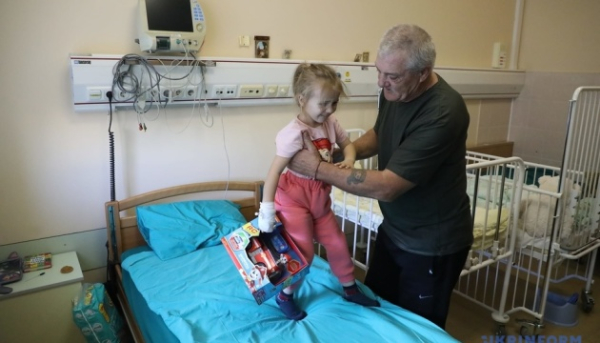 З медичного закладу виписали чотирирічну дитину, з серця якої було вилучено осколок російської міни.