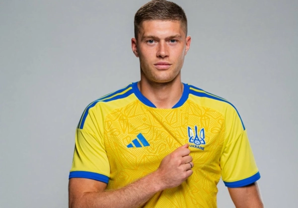 Довбик на правах оренди виступатиме за "Болонью"