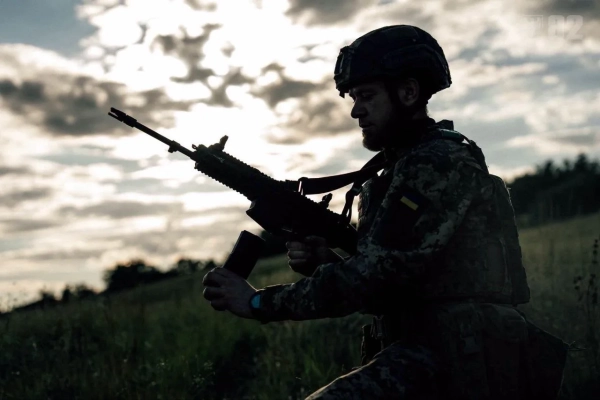 “Азов” потужно відбиває атаки ворога: знищено армії та танкову дивізію окупантів