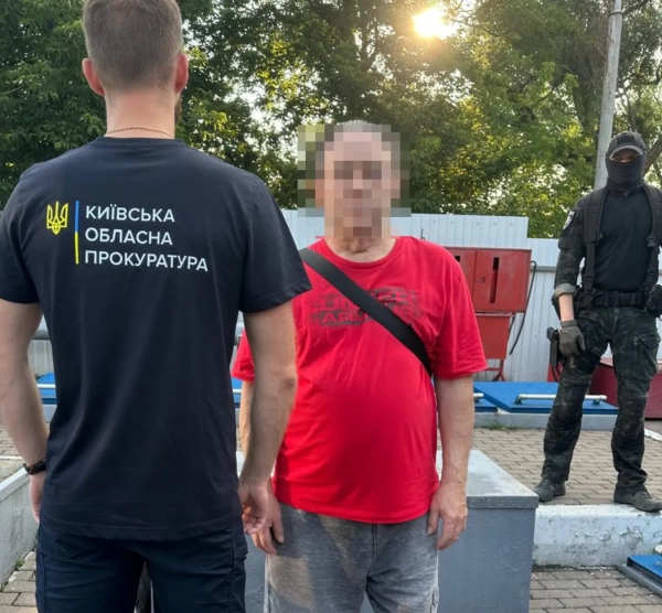 На Київщині чоловіка підозрюють у замовленні вбивства колишньої дружини за 10 000 доларів