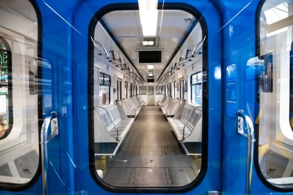 Київський метрополітен спростував обмеження доступу під час тривоги