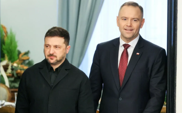 Поляки проти нагороди Зеленському, але за дружбу з Україною: результати опитування