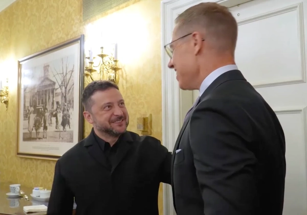 Зеленський закликає: “Петріотам” щоденно потрібні ракети – зустріч з президентом Фінляндії у США