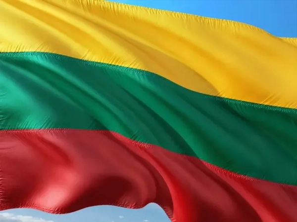 Литва готує суворіші обмеження для громадян РФ та Білорусі