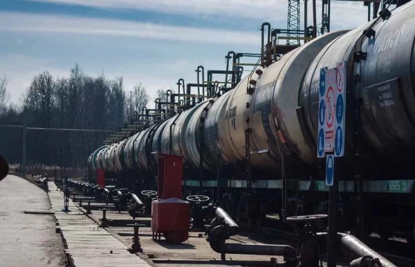 Росія тримає експорт бензину під замком до 2027 року