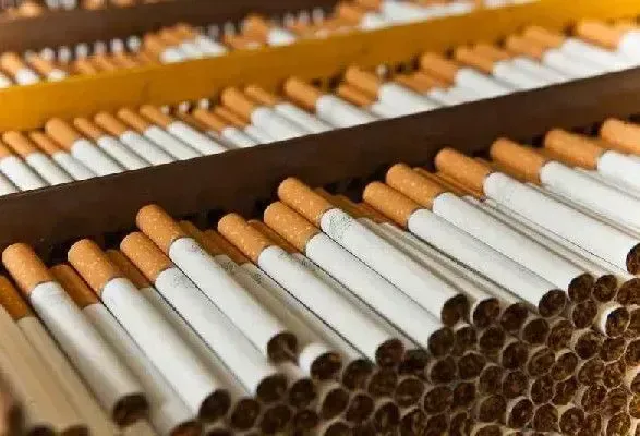 Митниця: Контрабандні цигарки на українському ринку зникли вдвічі швидше