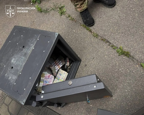 Вилучені боєприпаси під час обшуків у Запоріжжі
