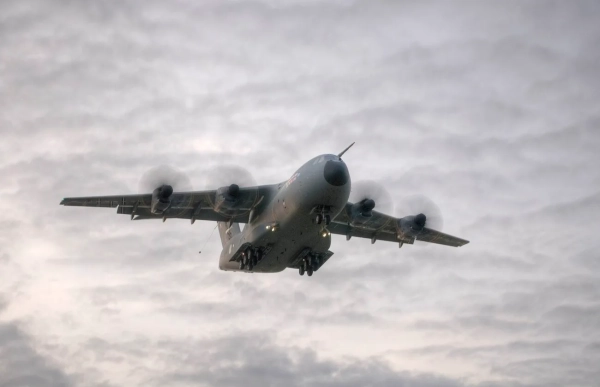 Франція залучає потужний A400M для гасіння масштабної лісової пожежі