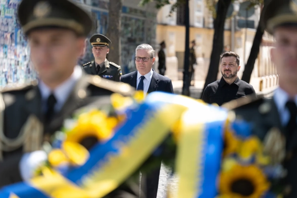 Зеленський і Стармер у Києві: лідери вшанували пам’ять героїв